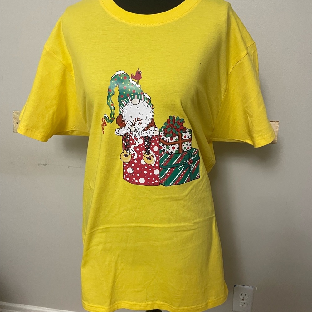 Festive Yellow Graphic Women's Tee